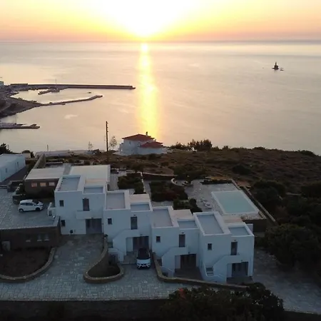Harma * Andros Town
